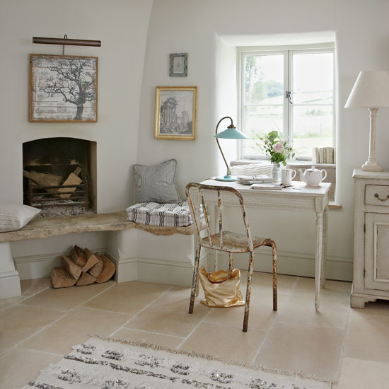 Create Your Home Office The Feng Shui Way - Image From IdealHome.co.uk
