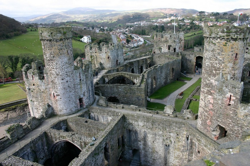 Where To Buy In North Wales: Popular Areas & What You Can Expect To Get For Your Money? - Conwy
