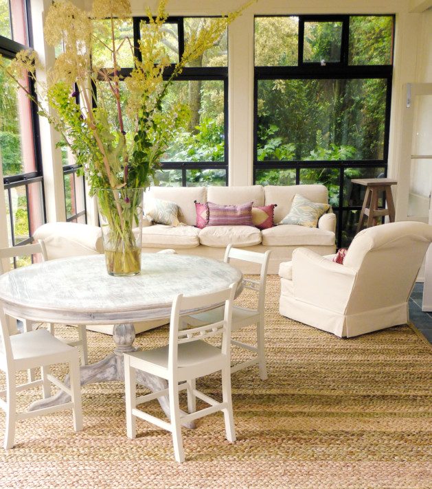 Living Room Furnishings With Ecological Tradition- English bulrush is plaited and sewn together by Rush Matters