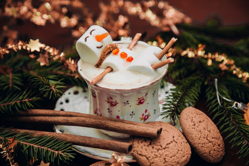The 12 Scents of Christmas